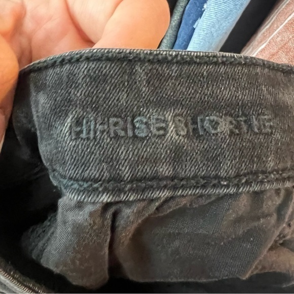 American Eagle Hi-Rise Shortie Denim Shorts - Picture 6 of 7